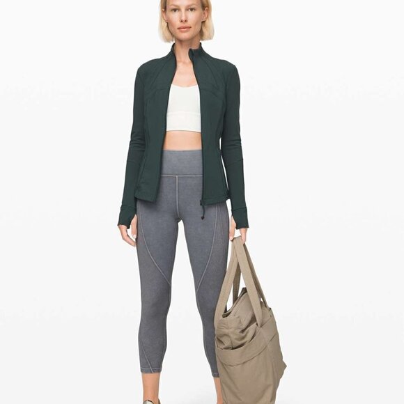 Lululemon Wunder Under Crop 23" *Ribbed Snow Washed Size 6 - Picture 3 of 9